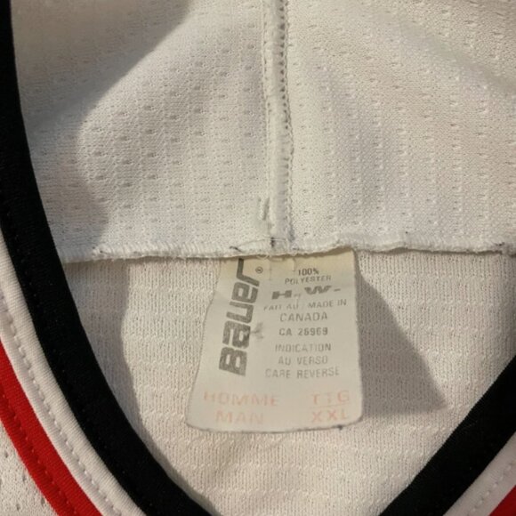 Team Canada 1996-97 Bauer Hockey Hockey Jersey Men's XXL - Picture 6 of 7
